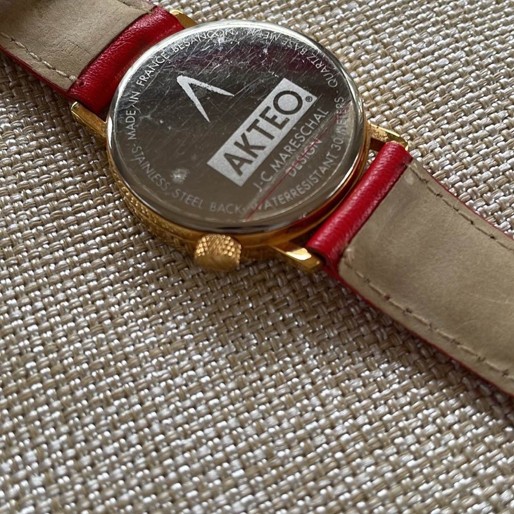 AKTEO JC MARESCHAL WOMENS WATCH - Picture 8 of 12